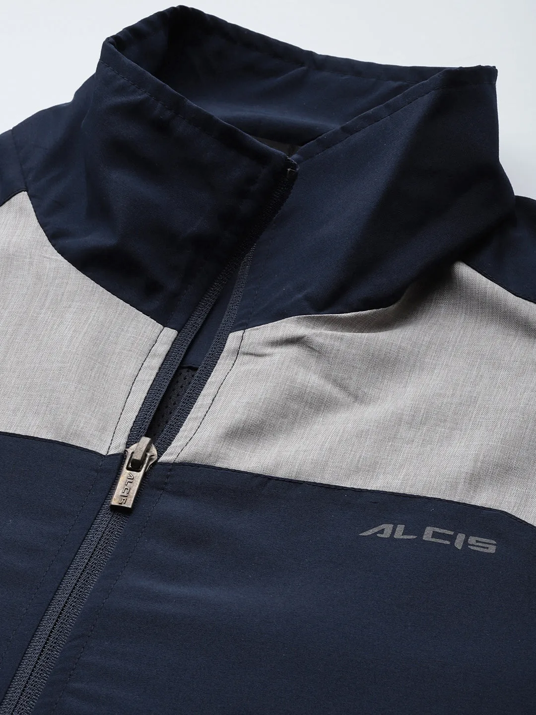 Alcis Men Navy Blue  Grey Colourblocked Tracksuit